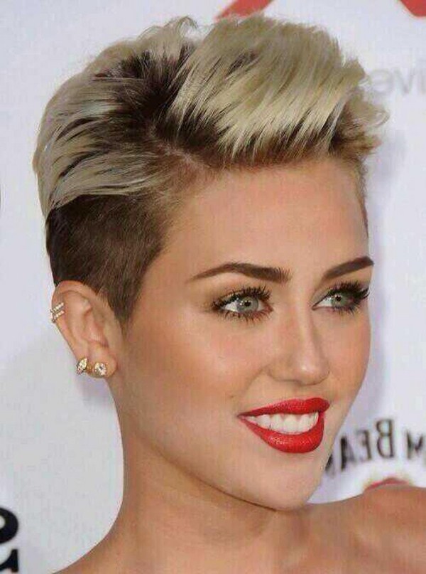 cortes de pelo corto para las mujeres originales 2017 - 2018 de la siguiente manera: una foto, las ideas strizhekOriginalnye breves cortes de pelo corto para las mujeres 2017 - 2018 de la siguiente manera: foto, ideas cortes de pelo corto (2017 2018, pelo corto) cortes de pelo corto pelo corto para las mujeres originales 2017 - 2018 de la siguiente manera: una foto, las ideas strizhekOriginalnye breves cortes de pelo corto para las mujeres 2017 - 2018 de la siguiente manera: una foto, cortes de pelo corto de ideas