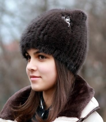 Sombreros de invierno para las mujeres 2017 - 2018 de la siguiente manera: una foto, un modelo trendyZimnie sombreros para las mujeres 2017 - 2018 de la siguiente manera: foto, modelos, tendencias (fondo https) fondo https Sombreros de invierno para las mujeres 2017 - 2018 de la siguiente manera: una foto, un modelo trendyZimnie sombreros para las mujeres 2017 - 2018 de la siguiente manera: foto, modelos, tendencias