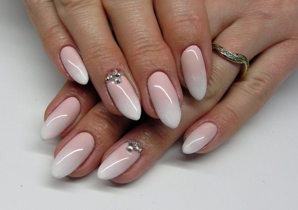 Moda manicura de novia 2017-2018: foto, la boda manicura novinkiModny 2017-2018: fotos, noticias (novia de manicura) Manicura novia Moda manicura boda 2017-2018: foto, la boda manicura novinkiModny 2017-2018: fotos, noticias