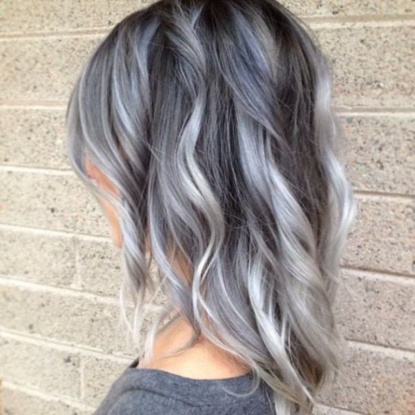 La coloración del cabello más de moda 2017-2018: fotoSamoe cabello de moda para colorear 2017-2018: foto (2017-2018 años, la coloración del cabello) El tinte para el cabello de moda para teñir el cabello 2017-2018: fotoSamoe cabello de moda para colorear 2017-2018: foto
