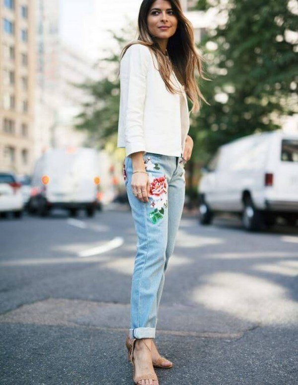 Denim Jeans 2017-2018 año, foto, los pantalones vaqueros novinkiModnye 2017-2018 años, fotos, noticias (2017-2018 años, de talle alto) pantalones vaqueros de talle alto Moda 2017-2018 año, foto, los pantalones vaqueros novinkiModnye 2017-2018 años, fotos, noticias