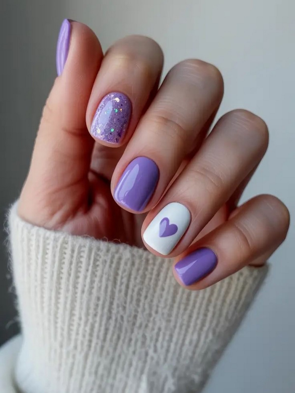 Модный маникюр на День святого Валентина 2026 с настроением любви