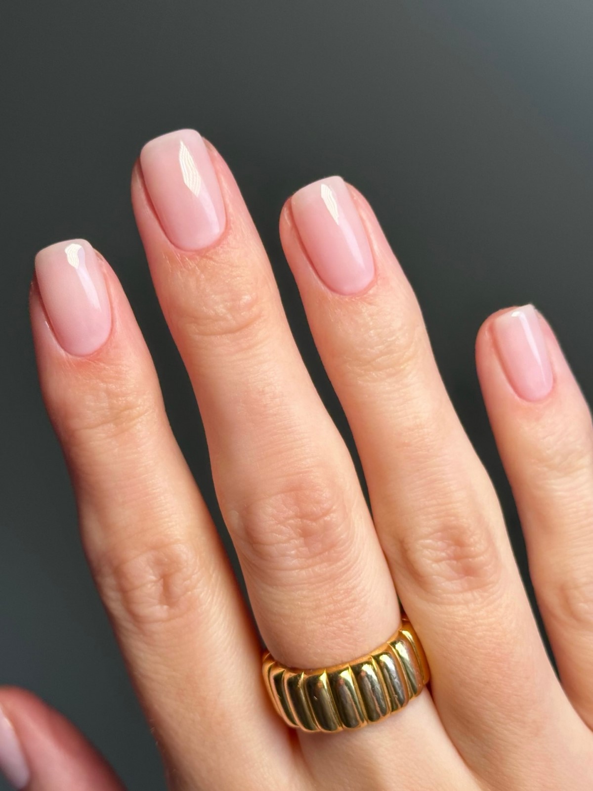 Самый незаметный маникюр, который выглядит дороже всех