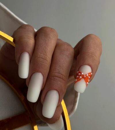 Маникюр 2026: чистый дизайн, который делает руки элегантнее