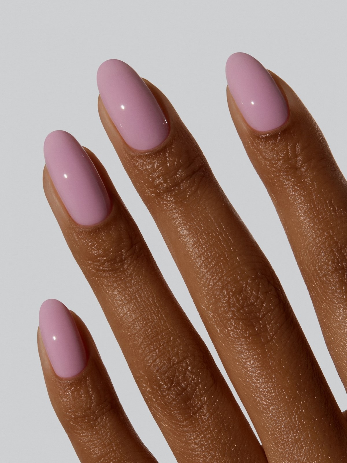 Пастельный маникюр весны 2026: самые свежие оттенки сезона