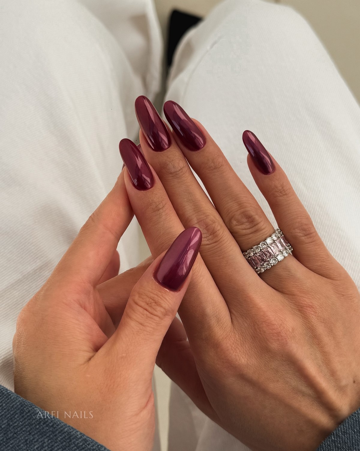 Весенний маникюр 2026: 7 оттенков, которые выглядят дороже нюда