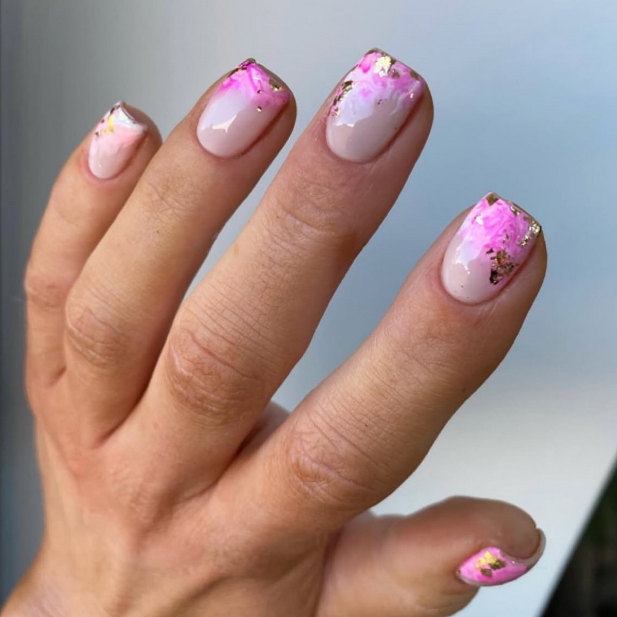 Маникюр 2026: чистый дизайн, который делает руки элегантнее